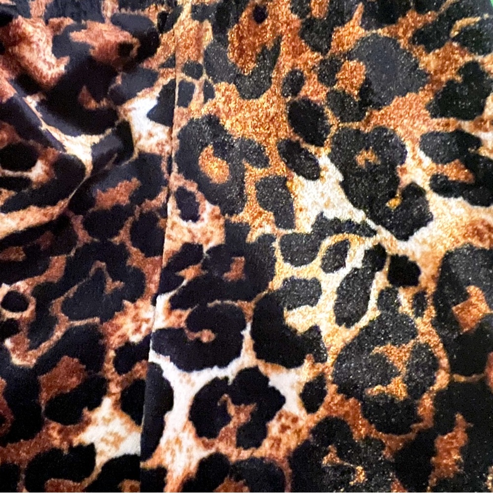 Women’s Leopard Print Velour Bell Bottoms - Picture 6 of 9